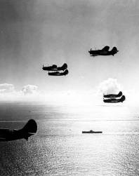 plongee epave coron photo historique raid aerien
