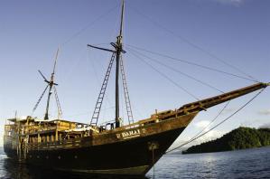 bateau-de-croisiere-plongee-liveaboard-indonesie-Damai